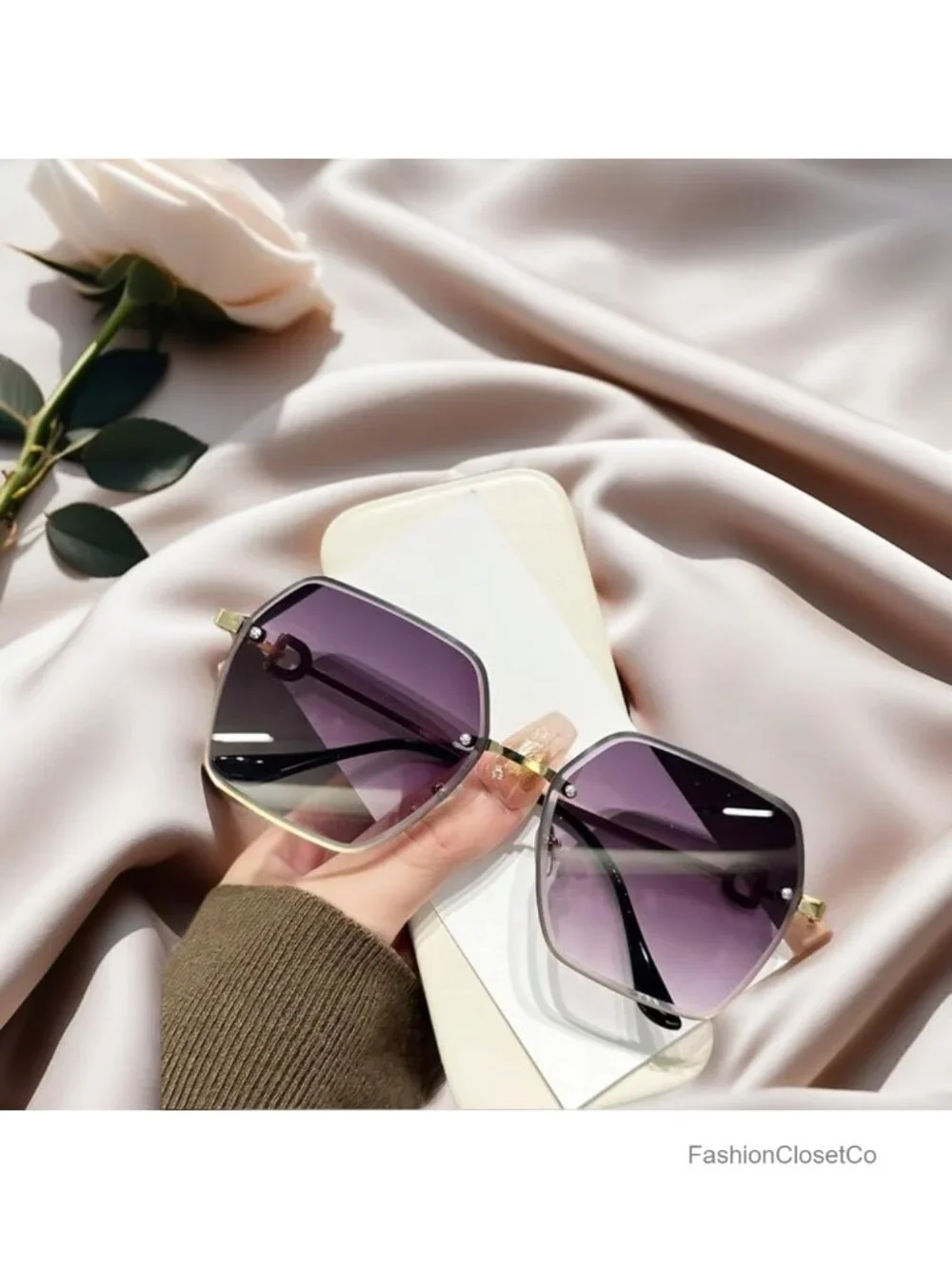 Frameless Square Sunglasses UV400 Gradient Lens Lightweight for Women Driving